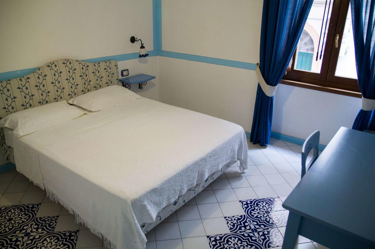 Hotel Del Sole Al Plebiscito Sapri Exteriér fotografie